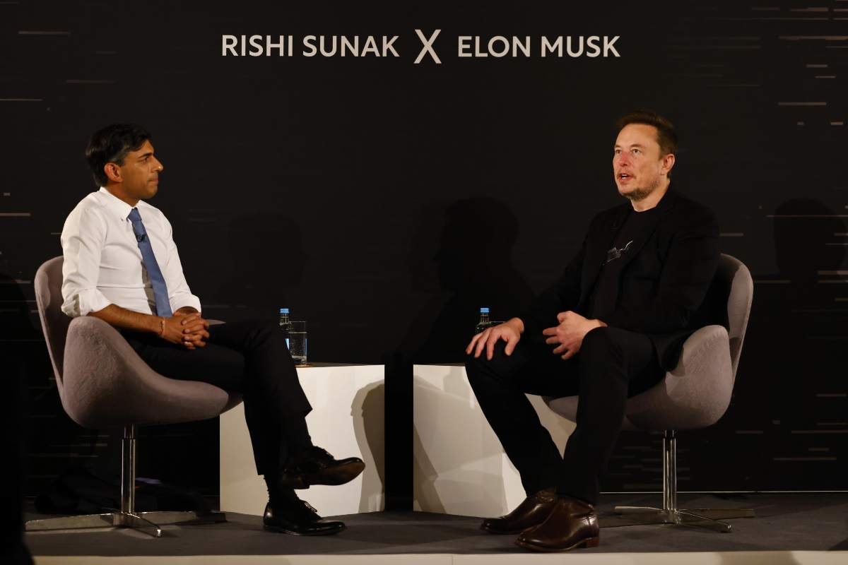 Elon Musk e un'IA che toglierà lavoro