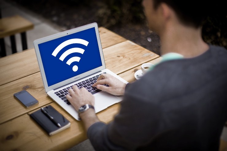 Wi-fi e connessione, i consigli per velocizzarla